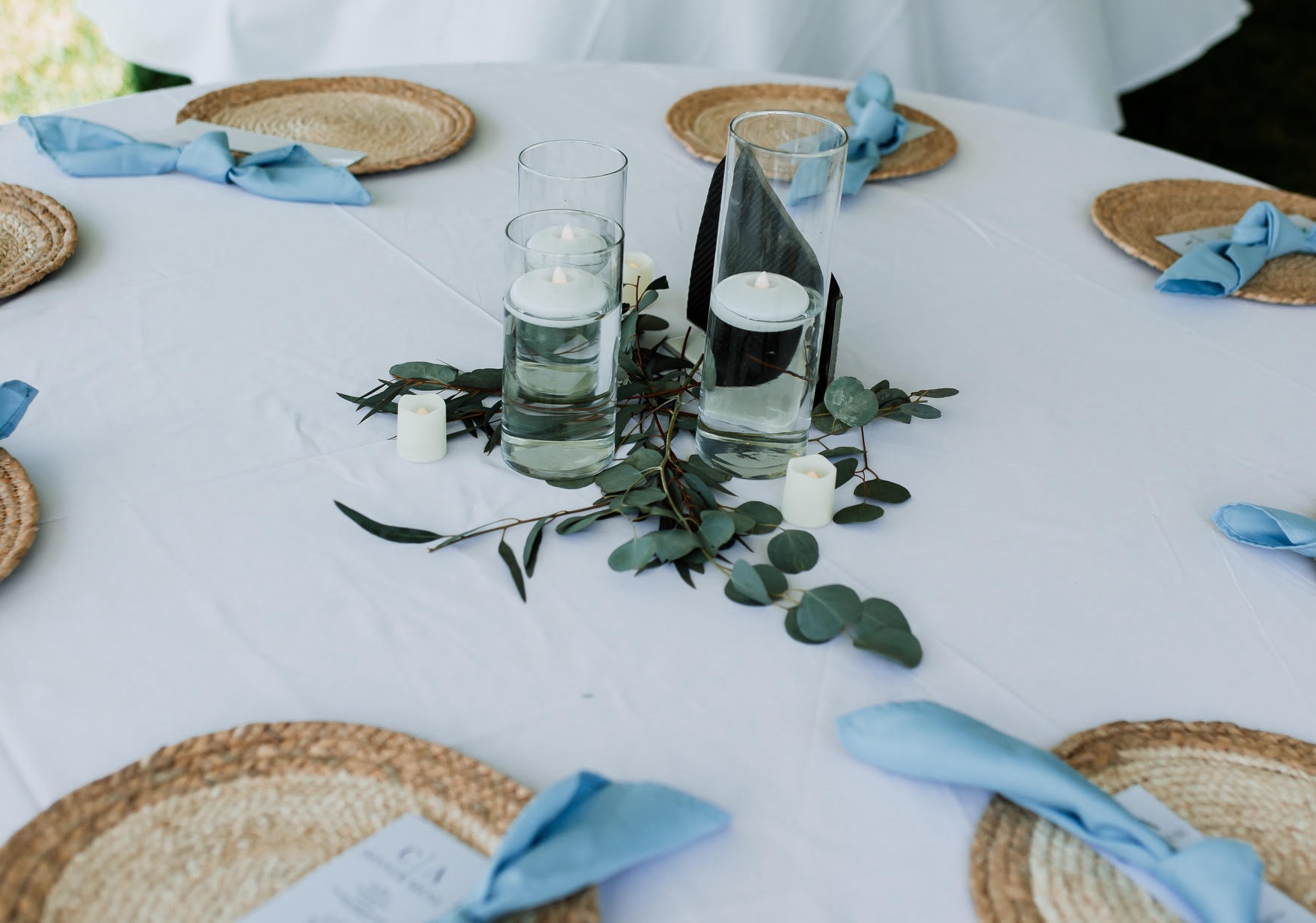 b and b farms wedding decor